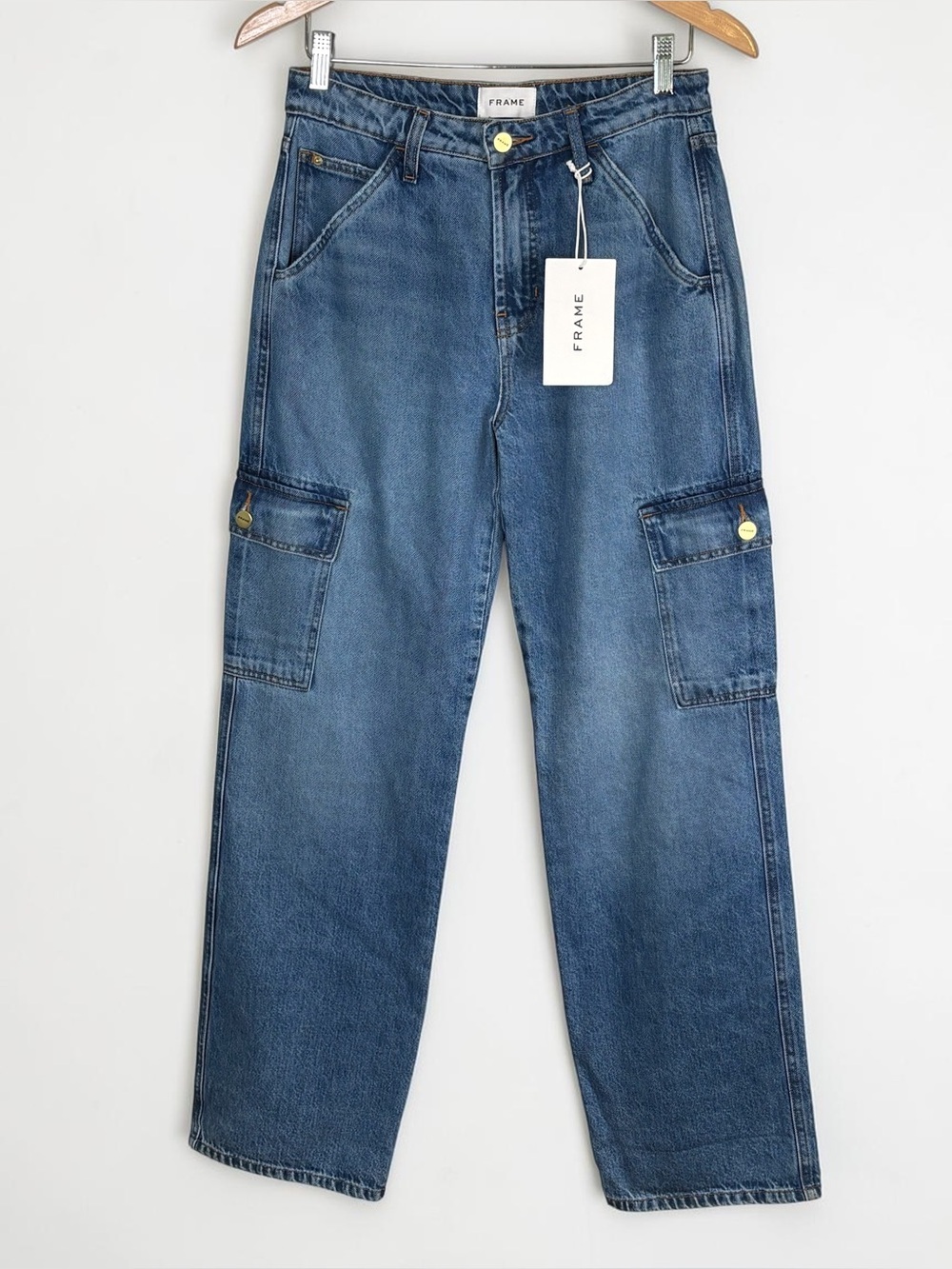 NWT FRAME The Baggy Cargo Jeans Medium Blue Wash Size 25 Cotton Lyocell *Read